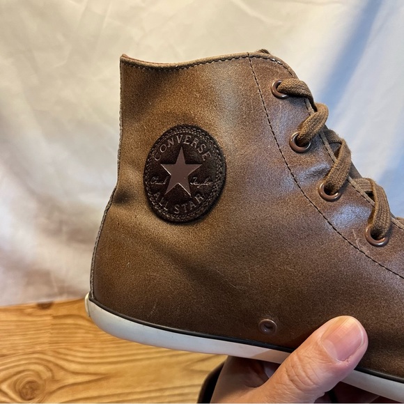 Converse Chuck Taylor All Star Hi Tops Brown Leather Size 10 - Picture 11 of 12